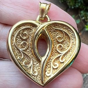 14K YELLOW GOLD LARGE HEART PENDANT CHARM NECKLACE ORNATE DESIGN MADE IN ITALY